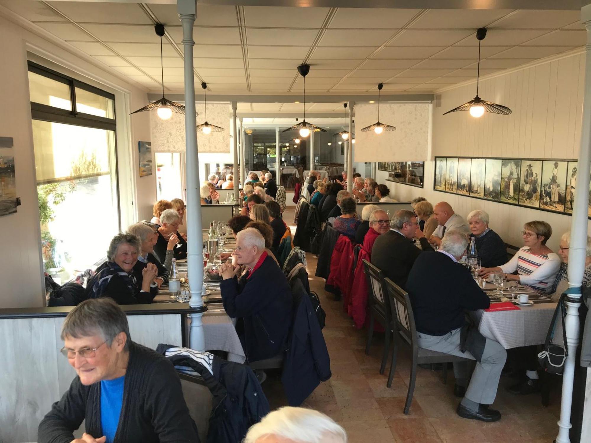 Le Relais De La Place Le Faou Buitenkant foto